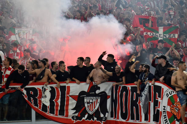 Athletic Bilbao Condemns Fans for Flares at Roma Match